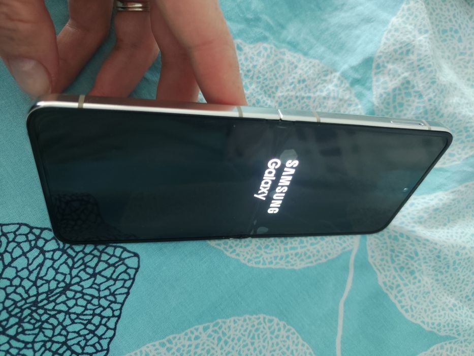 Samsung galaxy z 5 256