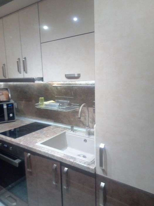 Кухня втора употреба - Много Запазена