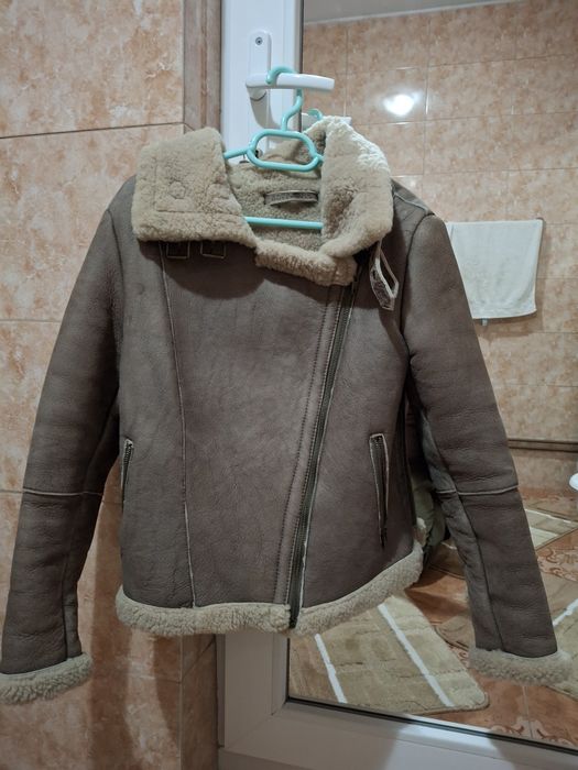 Vând cojoc de piele