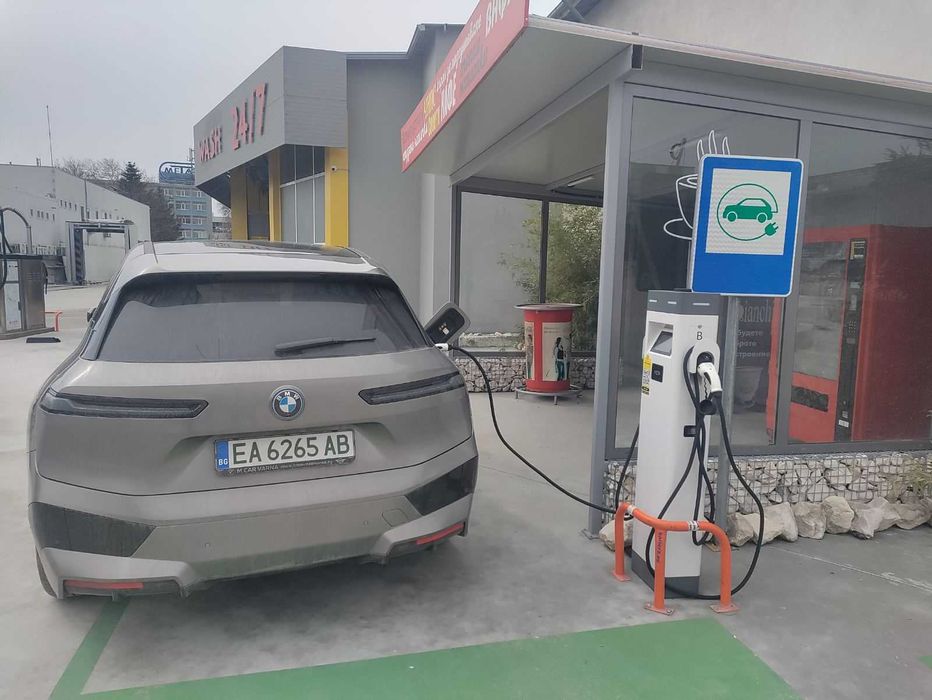 AC Зарядна станция 2x22kW 4G/LAN/Wi-Fi OCPP 1,6