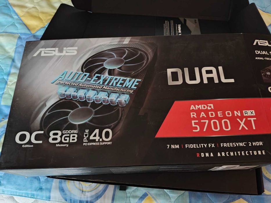 Продавам видеокарта ASUS DUAL 5700XT