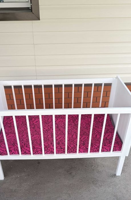 Продаю детскую кровать -манеж