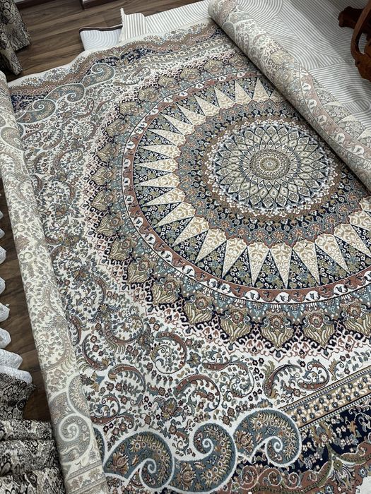 Продам ковер  3*5