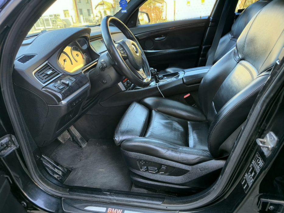 BMW 530d Grand Turismo GT 3.0 Diesel 245CP Navi Panoramic Cameră