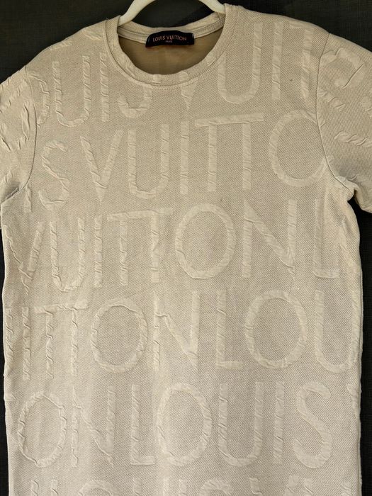 Мъжка тениска Louis Vuitton - размер М, Отлично състояние