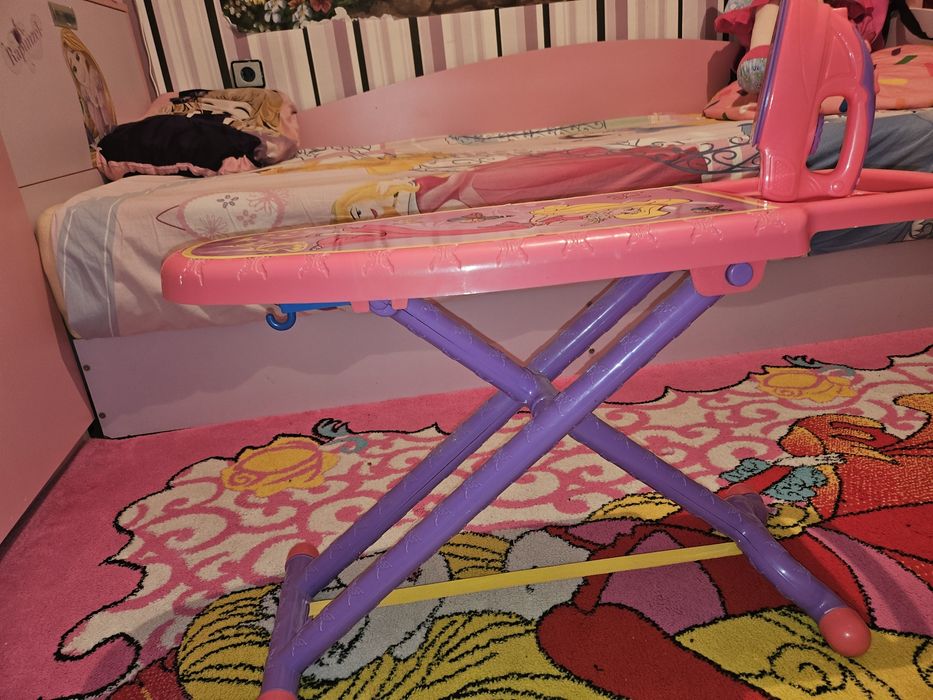 Детска гладачна маса+ ютия