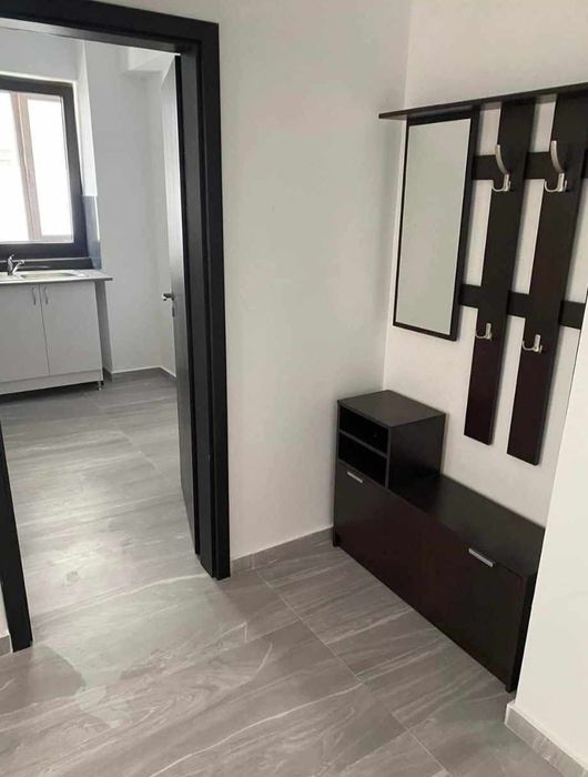 Apartament cu 2 camere de închiriat