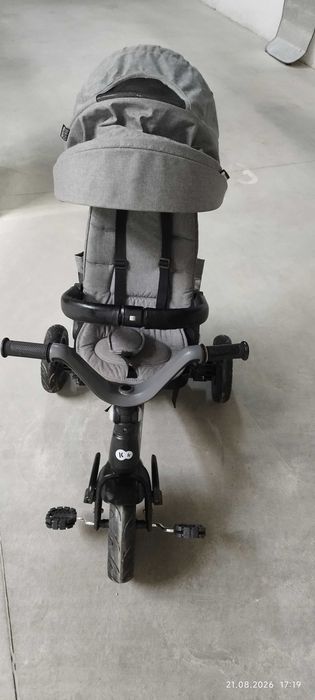 Триколка Kinderkraft Easytwist, Сив