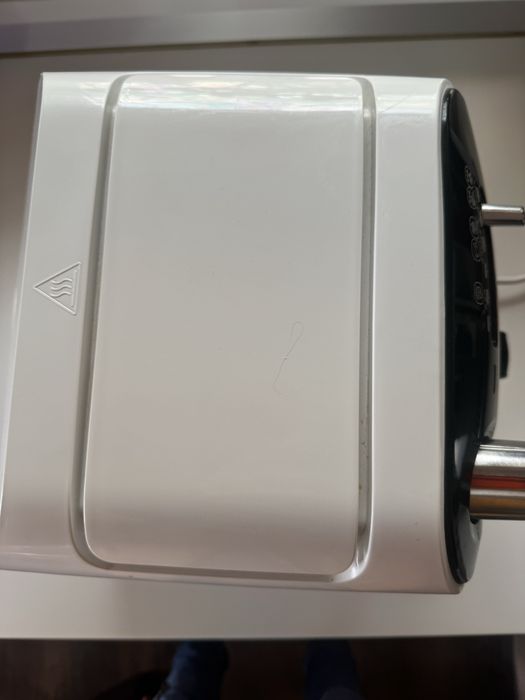 Friteuza TEFAL cu aer cald