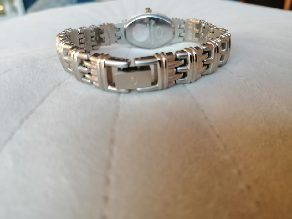 Дамски часовници.