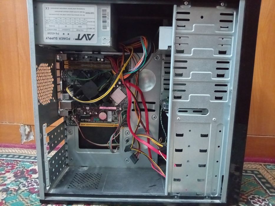 Kompyuter h81/Intel Pentium + monitor SANC 75Hz
