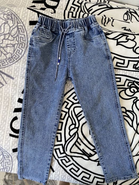 Продам детские вещи