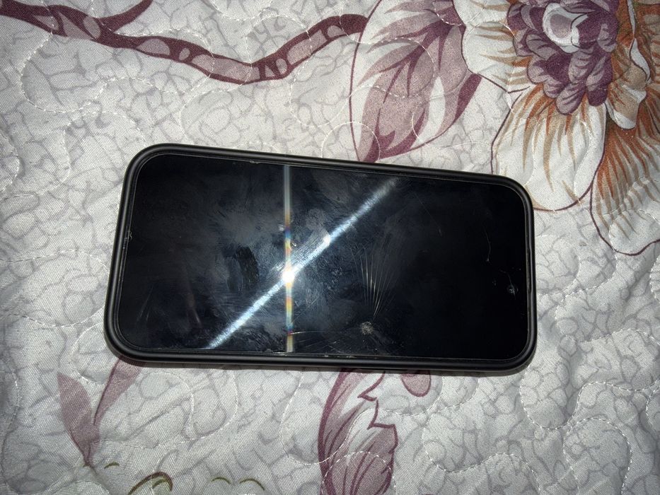 Iphone 14 pro (битый)