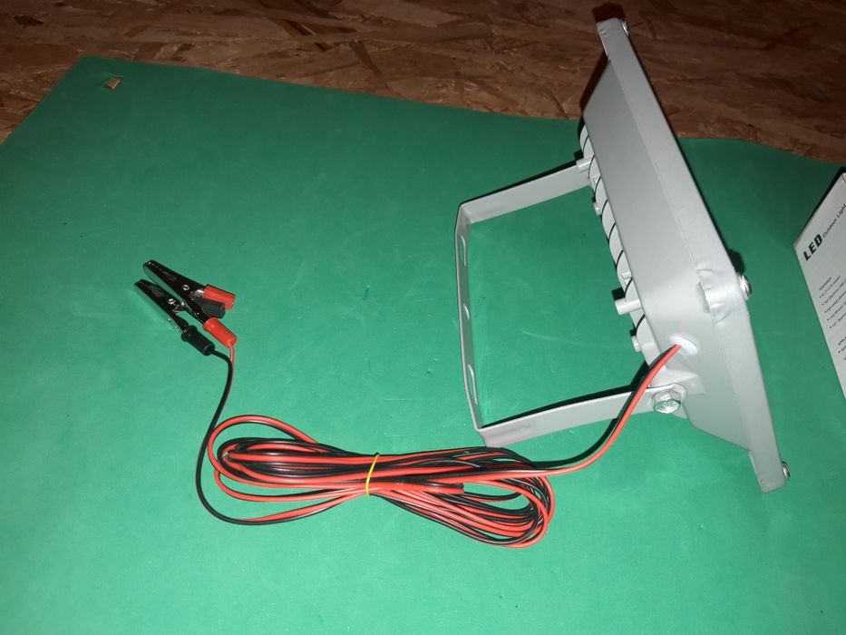 Proiector led 12v / 20w lumina alba camping, pescuit rezistent la apa!