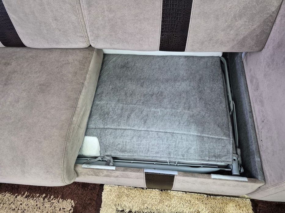 Угловой мягкий диван