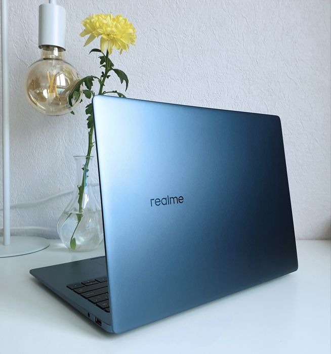 Ноутбук. Realme Book