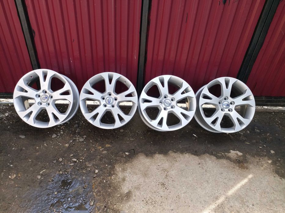 Jante R17 VOLVO C30 C70 S40 V50 S60 V60 V70 S80 Xc70 Model Talos