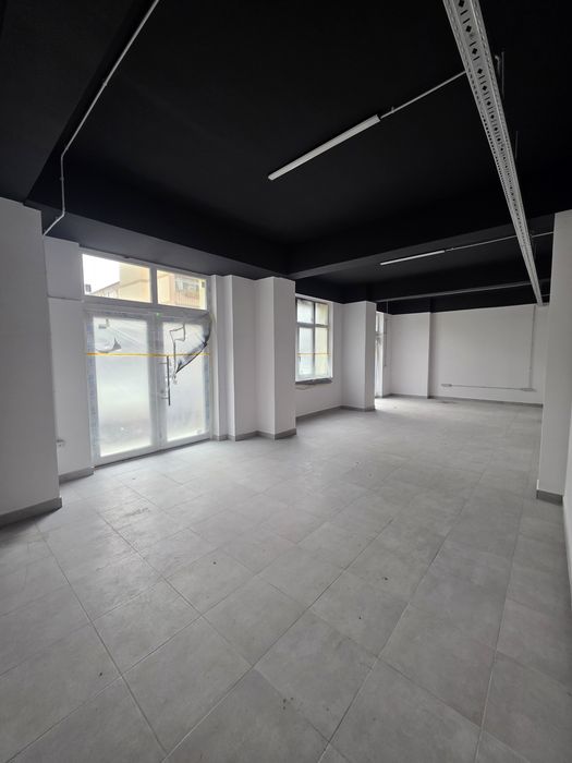 Închiriez Spațiu Comercial 170 mp