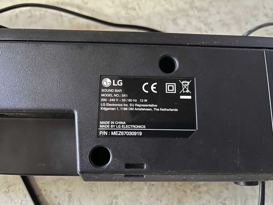 Soundbar LG SK1 саундбар