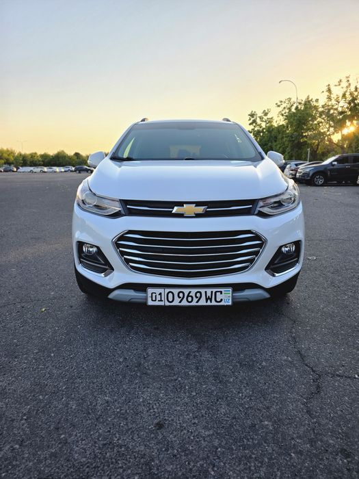 Tracker 1.8 premer