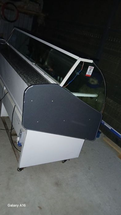 Халадилник витрина сотамиз