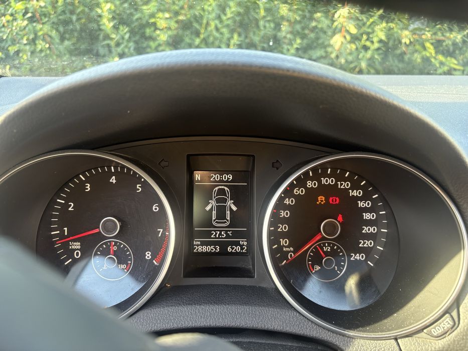 Volkswagen Golf 6 Variant 1.2 TSI – Navi – Clima Bizonală – Pilot – 6 trepte