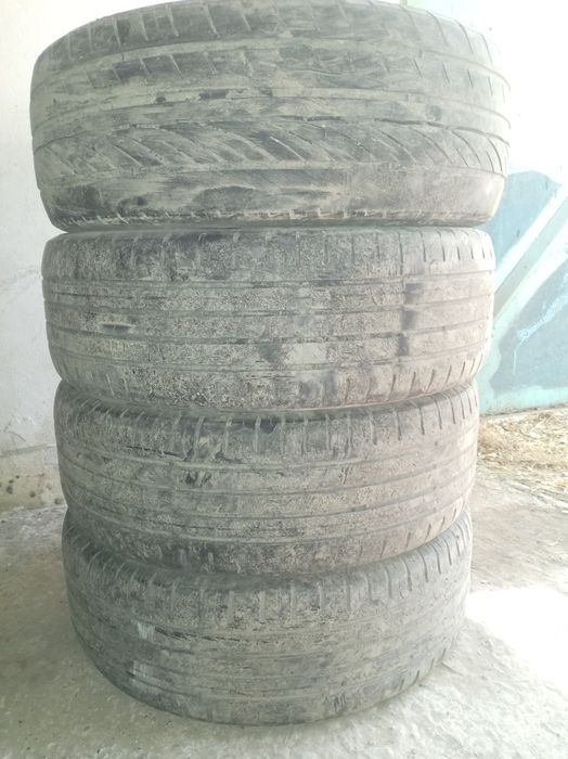 Продам покрышка балконы без камерка