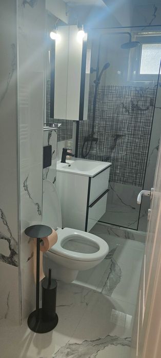Închiriez apartament 2 camere