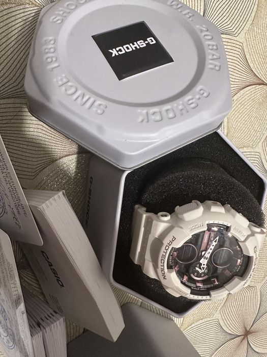 2 бр Часовник G-Shock