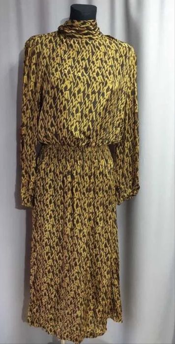 ZARA дълга рокля