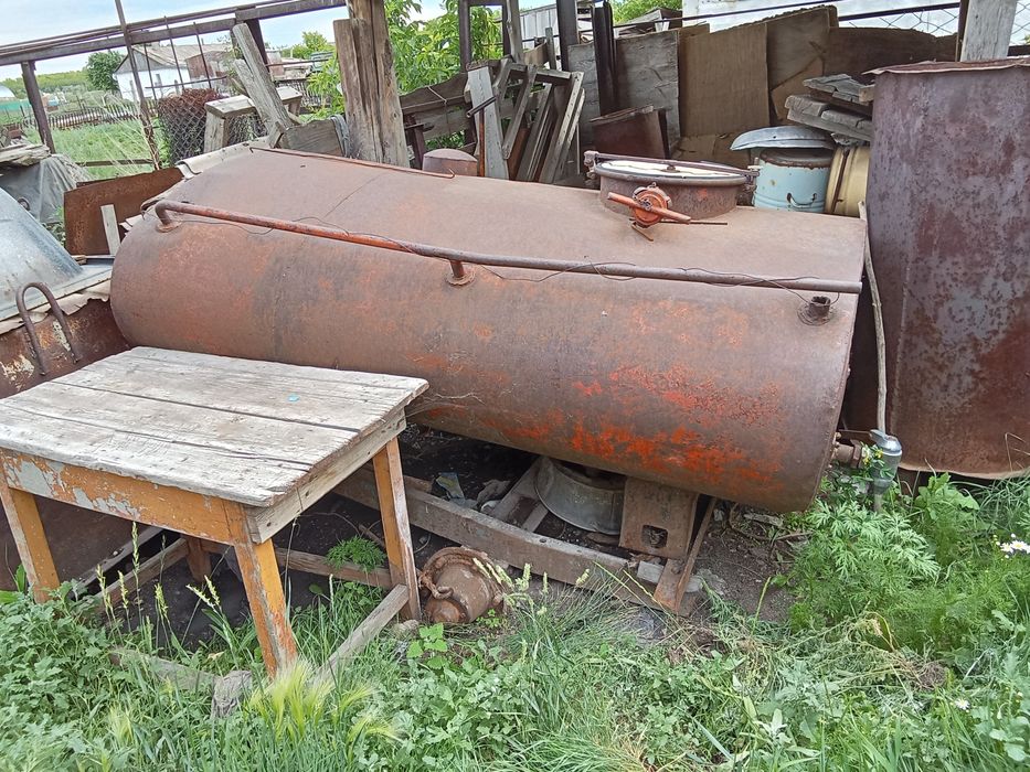 Продам двери деревенные