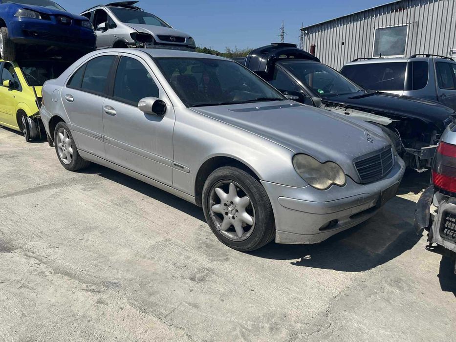 Mercedes-Benz C270 W203/Мерцедес Ц 270 ЦДИ 2001г. на части