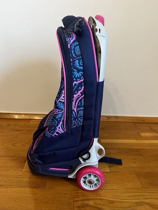 Ghiozdan de scoala Seven