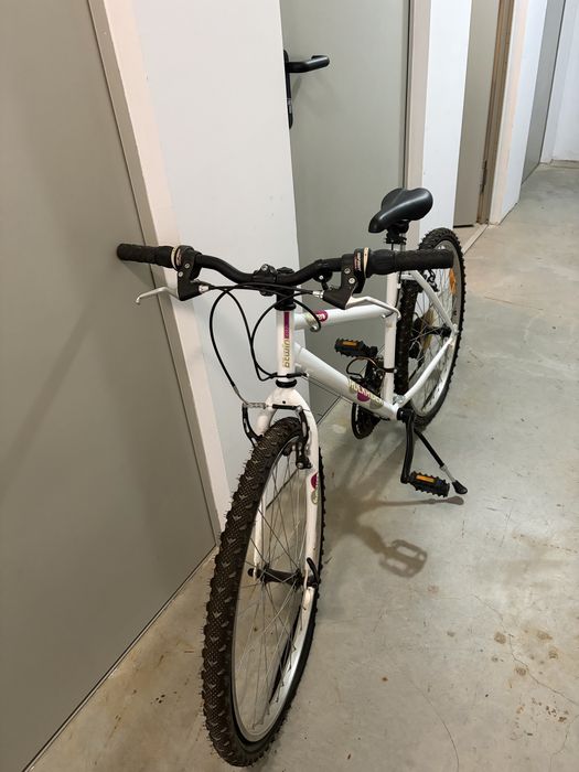 Bicicleta B'Twin Rockrider Five Zero