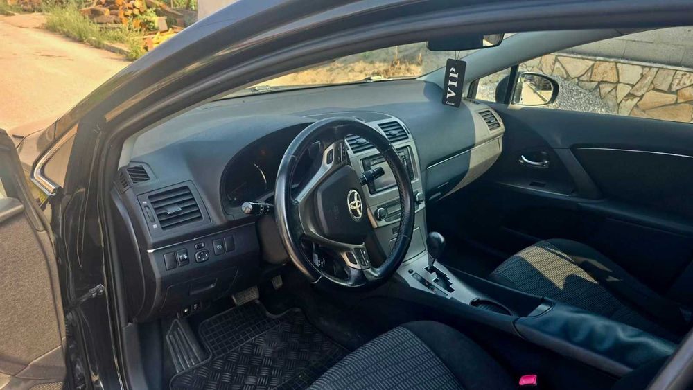 Toyota Avensis D -cat