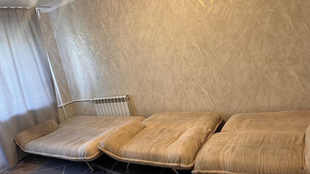 Срочно Торг Диван и два кресла