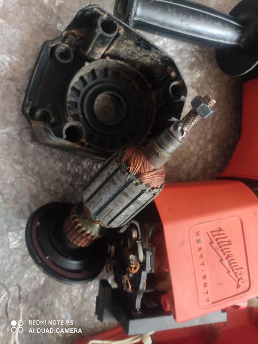 Milwaukee 5318-21 cu rotorul defect, complet, sds-max