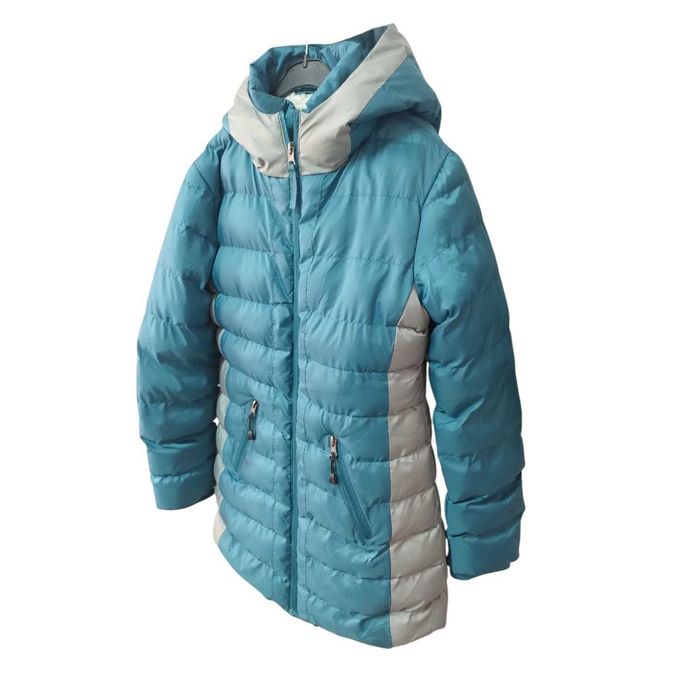 Geacă de Iarnă Puffer A Punto, Dublu Fermoar și Interior Complet Îmblănit – Mărimea 152 (11-12 Ani) | Second Hand Premium 69,00Lei