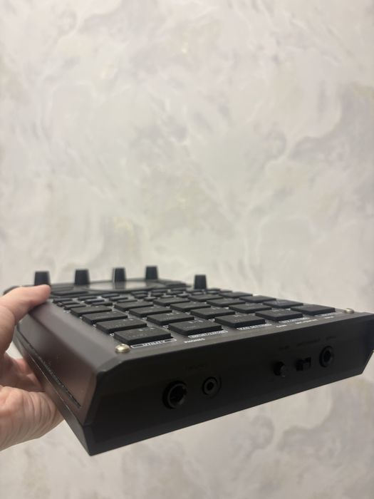 Сэмплер Roland SP-404MKII