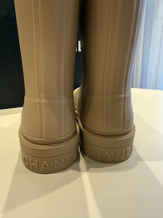 Дамски гумени бежови ботуши Chanel