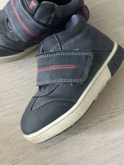 Демисезонные ботиночки для мальчика