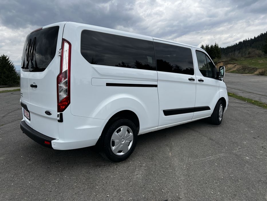 Ford Transit custom 2023