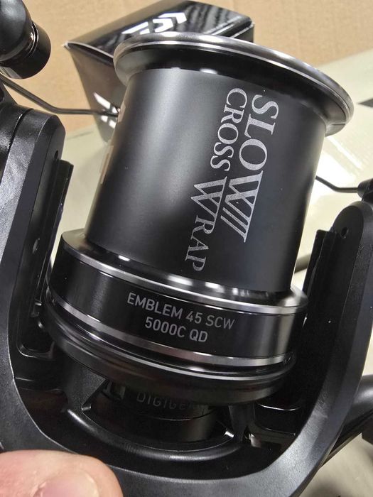 Макара DAIWA 23 Emblem 45 SCW QD