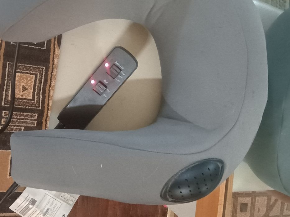 Aparat masaj cervical german