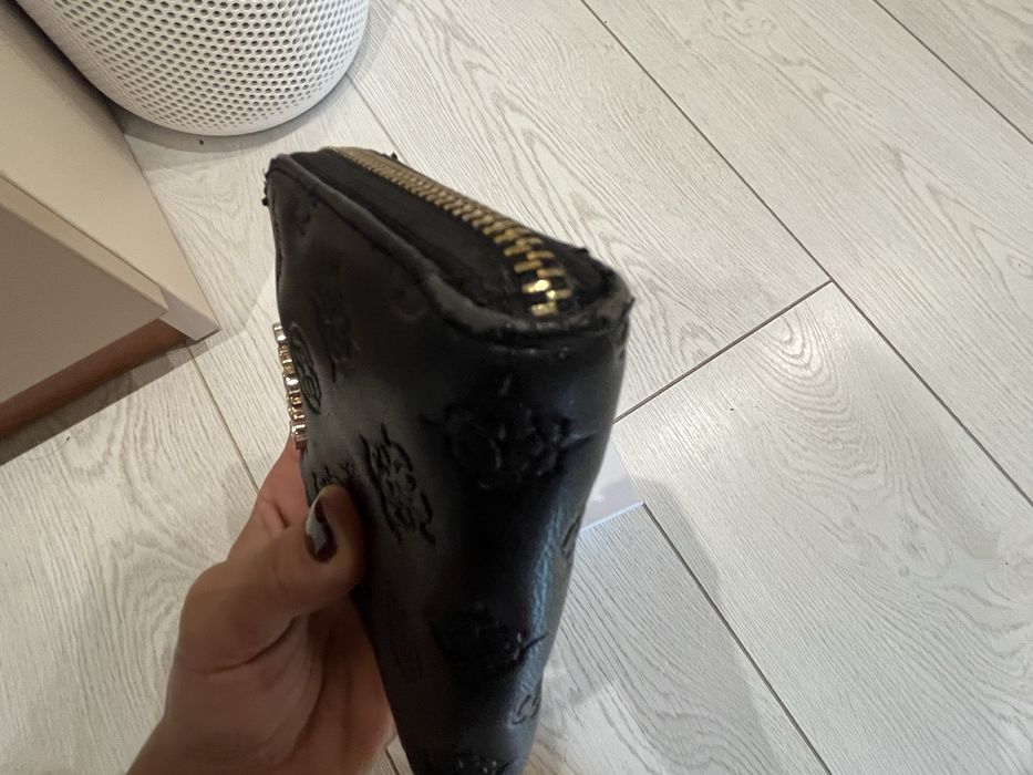 Портмоне Guess черно