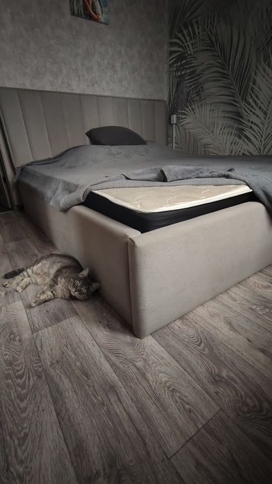 Продам кровать "антикоготь"