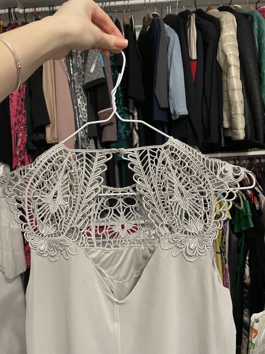 Сива рокля MOHITO