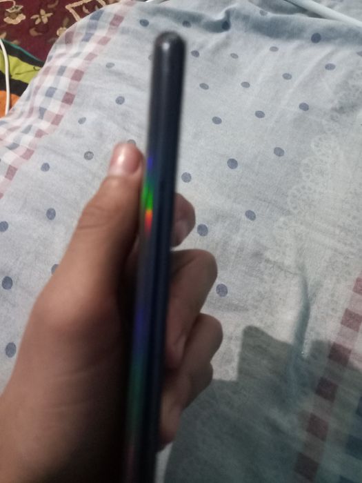 Samsung a40s japchasga ekrani kuygan almashtirsa qolgan hamma yeri