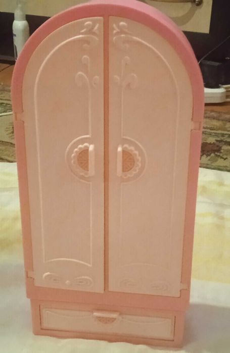Шкафчики для Барби