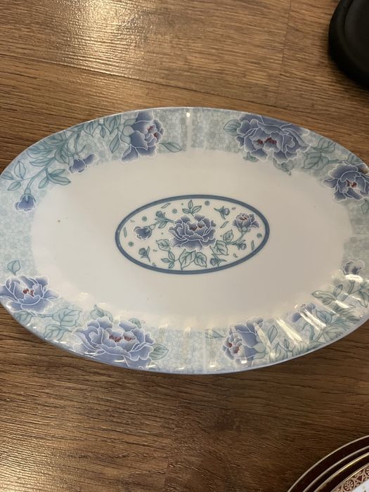 Посуды, кисушки, тарелки